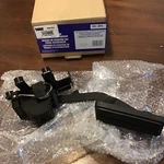 Dorman 699-203 Accelerator Pedal Select 01-03 Ford Models Free Shipping. Fixed Price $60.00.