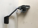 06-09 Land Rover Range L322 Supercharged Brake Pedal Assembly SKB500031. Fixed Price $34.08.