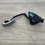 2009 Bentley Continental Flying Spur Gas Accelerator Throttle Pedal 3W1721503C. Fixed Price $80.00.