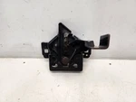 2005 Ford F250SD (crew) Hood Release Latch. Fixed Price $48.94.