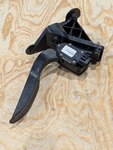 2003-2011 Ford Crown Victoria 4.6L Gas Pedal Accelerator Assy 6W73-9N792-BA Oem. Fixed Price $69.99.