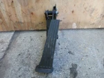 1999-2004 Bentley Arnage Sedan 6.75L Rwd Accelerator Throttle Gas Pedal Pad Oem. Fixed Price $66.00.