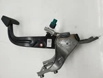 Brake Pedal Assembly 32800-L1100 2021 Kia K5 Lxs 2022. Fixed Price $66.00.