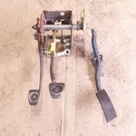 1999-2004 Ford Mustang Gt Clutch Brake & Gas Pedal Quadrant Assembly. Fixed Price $150.00.