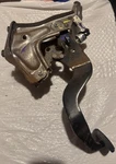 Toyota Tundra Auto Brake Pedal Assembly 00 01 02 03 04 05 06. Fixed Price $36.00.