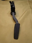 Oem 2017 Dodge Grand Caravan Gas / Accelerator Pedal Assembly 05281418AD. Fixed Price $32.00.