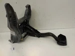 04-07 Volkswagen Touareg Sport Foot Brake Pedal Bracket Mount Assy 7L0723117A. Fixed Price $36.00.