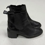 Timberland Courmayeur Valley Black Leather Chelsea Boots Block Heel Womens 8.5. Fixed Price $14.00.