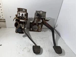 Toyota T100 T-100 1996 Clutch And Brake Pedal Assembly Bracket 97K See Photos!. Fixed Price $399.99.