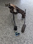 1990-2005 Mazda Miata Oem Gas Brake Pedal Pad Assembly Manual Transmission 90-05. Fixed Price $49.95.