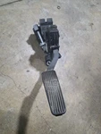 05-06 Chrysler 300 Accelerator Gas Pedal Oem 4861681AA. Fixed Price $90.25.