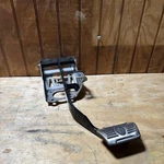2017 - 2020 Maserati Levante Brake Stop Pedal Oem. Fixed Price $40.00.