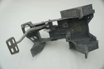 Brake Pedal Steering Column Bracket Mount 15211485 Chevrolet Corvette C6 2005-13. Fixed Price $71.99.