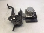 19-22 Silverado Sierra 1500 Brake Pedal 84596350 Abs Module Pump 84642536. Fixed Price $349.95.