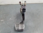 2011 Audi R8 Spyder V10 Brake Pedal / Bracket #0472 J7. Fixed Price $22.49.