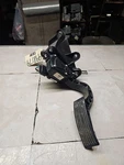 2006-2009 Hyundai Azera Gas Accelerator Pedal Assembly ID-BKE0117A-3L108. Fixed Price $89.99.