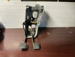 91-94 Ford Ranger Explorer Oem Brake & Clutch Pedal Assembly *F17A-2L252-AC #E5. Fixed Price $209.99.